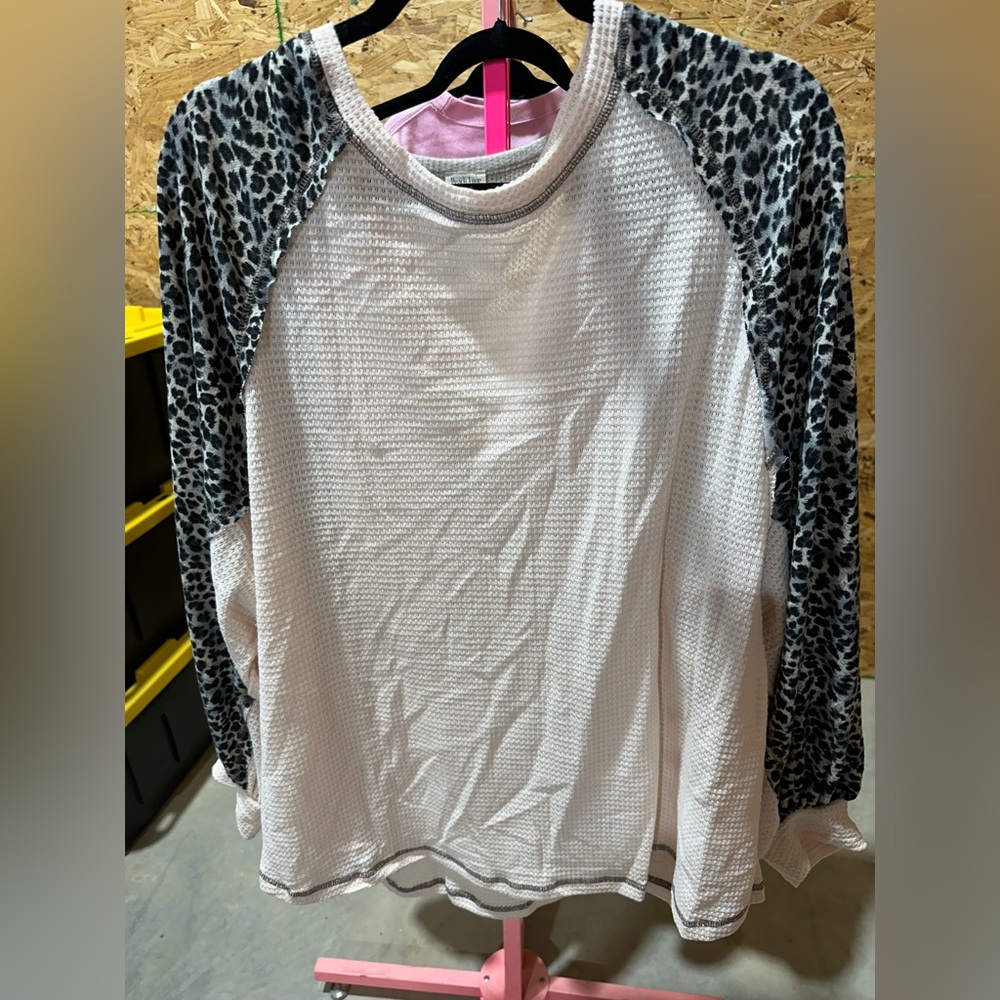 Plus Size Longsleeve Tee